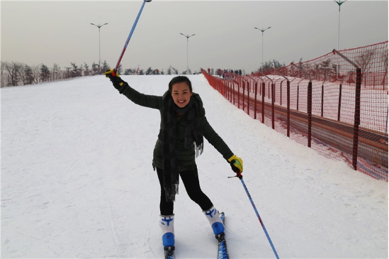 不出聊城也能滑雪啦!南湖湿地公园滑雪场开业